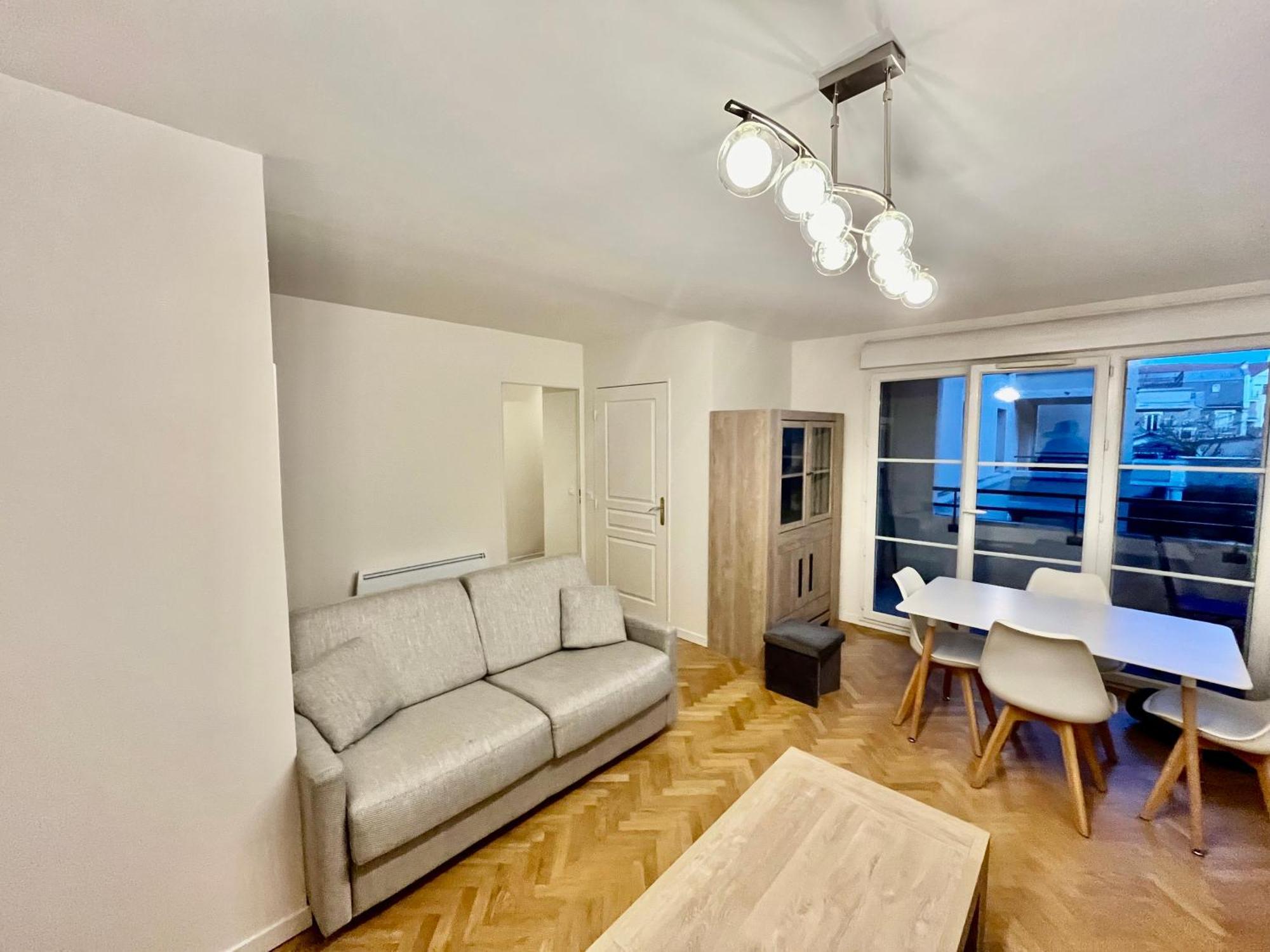 Le Sept Avec Parking, Transfert Apartment Vaires-sur-Marne Exterior foto