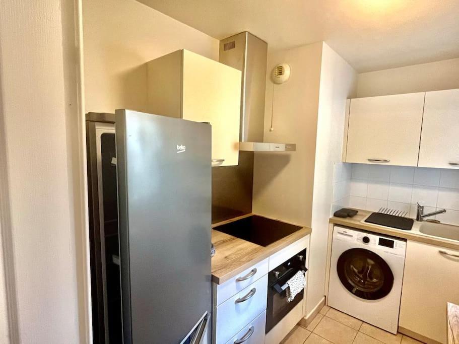 Le Sept Avec Parking, Transfert Apartment Vaires-sur-Marne Exterior foto